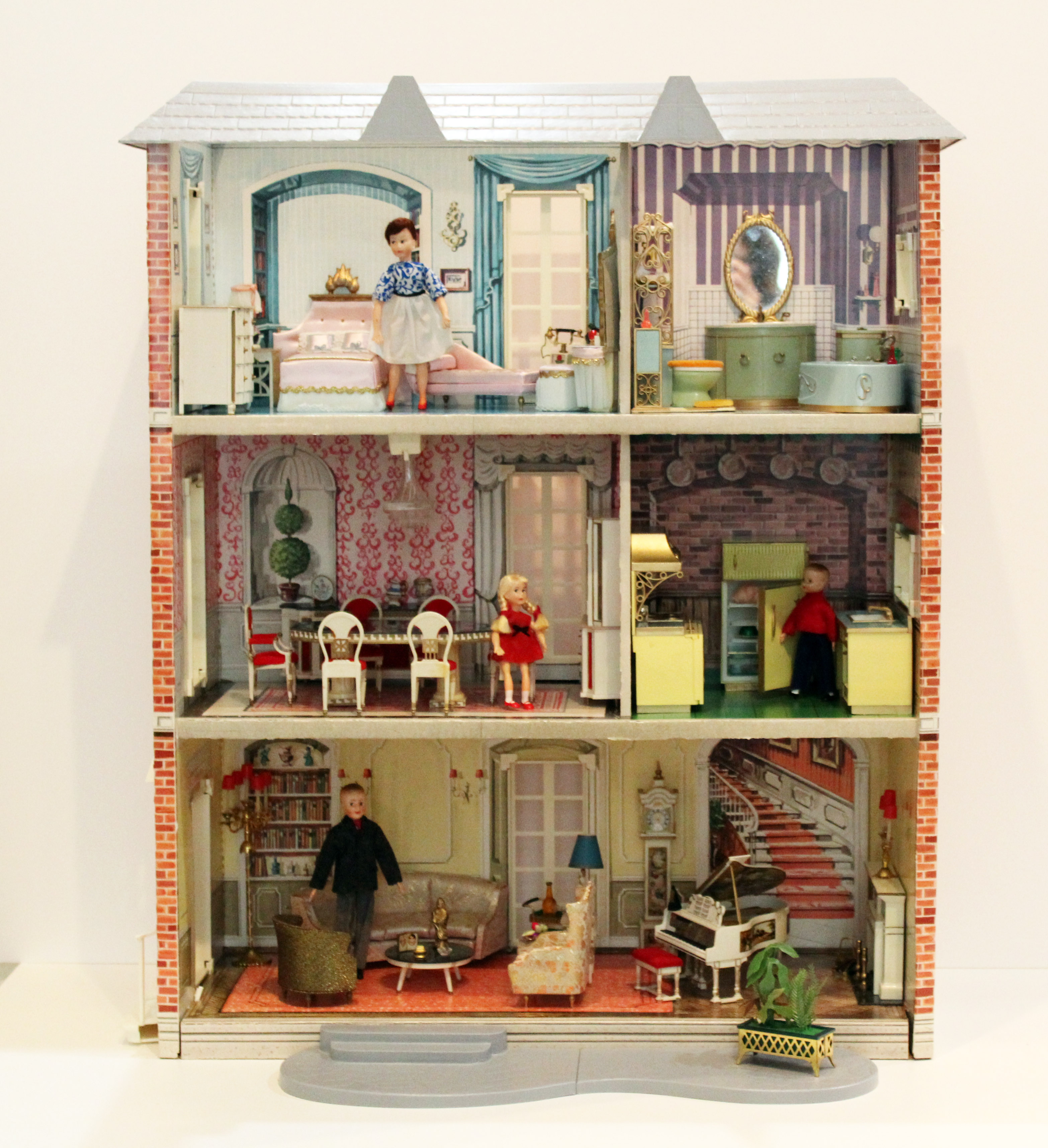 vintage dollhouse furniture brands