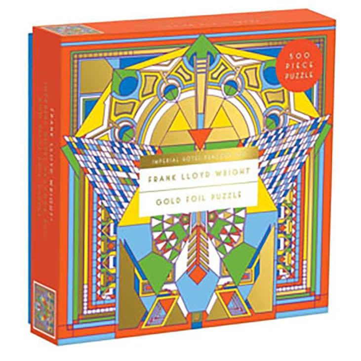 55041 Pzl Flw Imperial Hotel Peacock